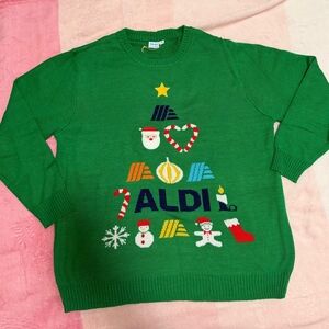 NEW Green Holiday Sweater with Festive Design ALDI SIZE XL